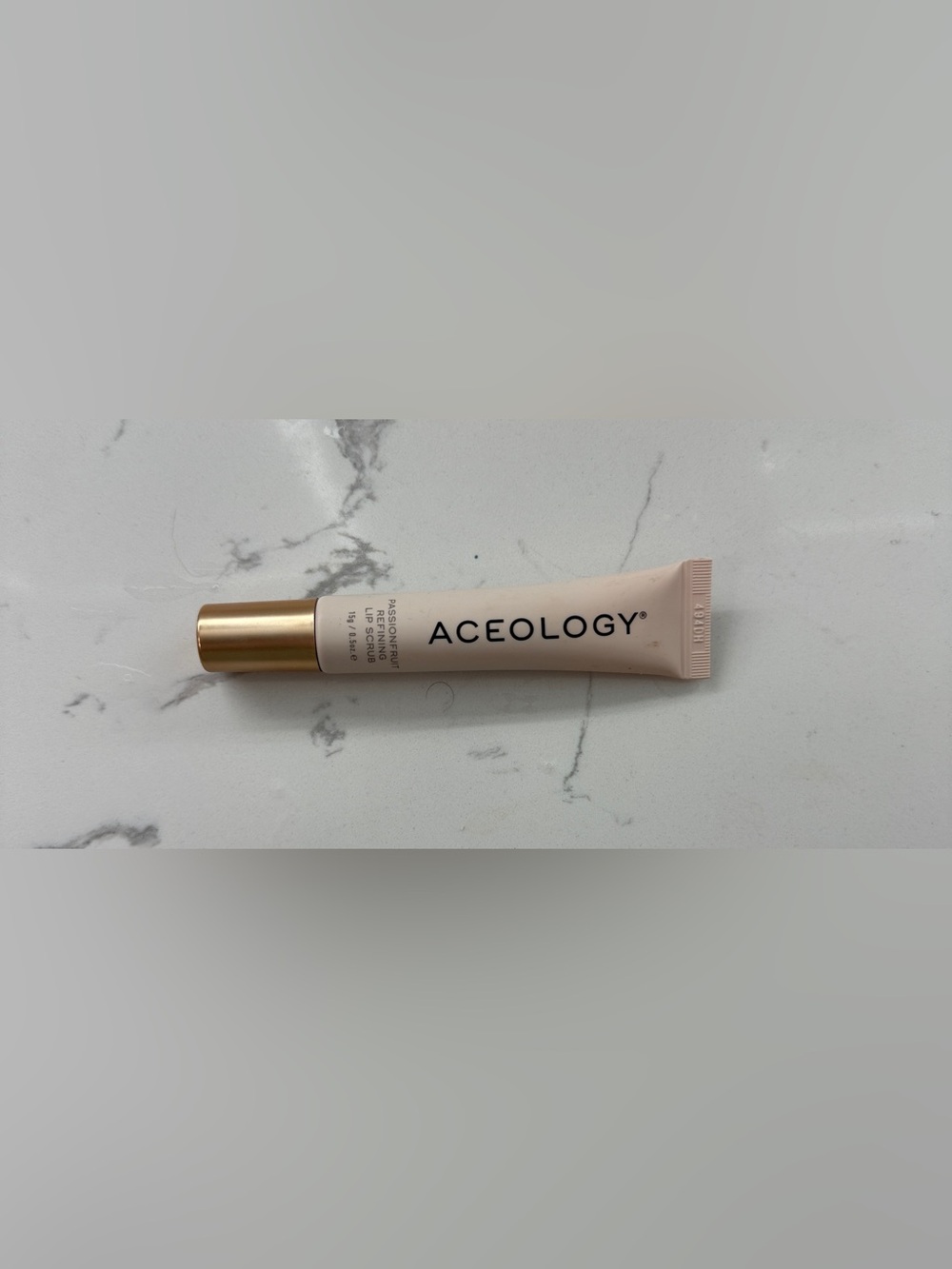 Aceology Passionfruit Refining Lip Scrub New Sealed Full Size 15g Exfoliator - Picture 3 of 9